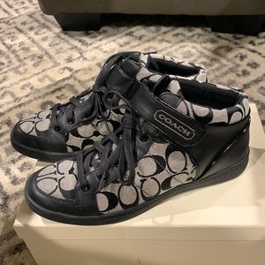 Brand New Coach Zoey Sneakers